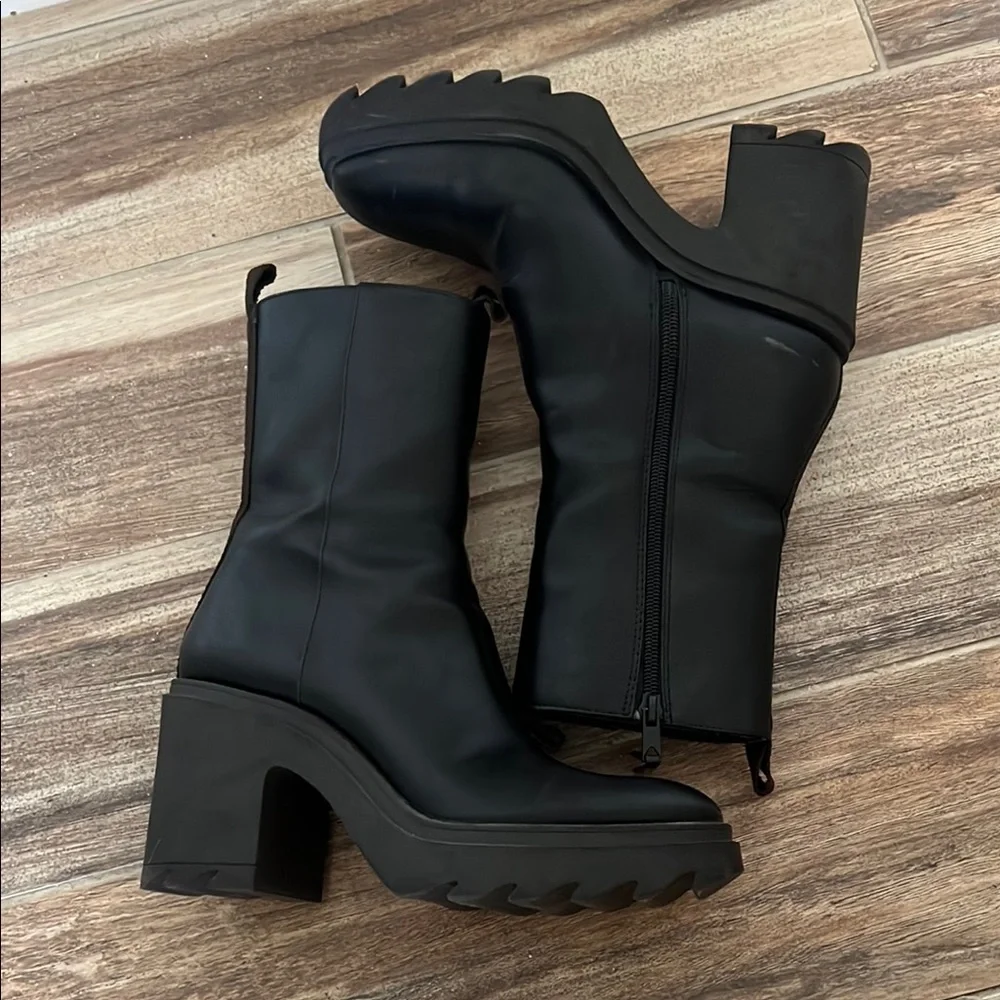 Zara Black Heeled Boots - Picture 4 of 5